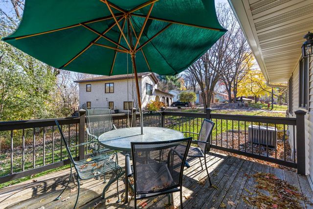 11711 Evergreen Circle NW, Coon Rapids, MN 55448