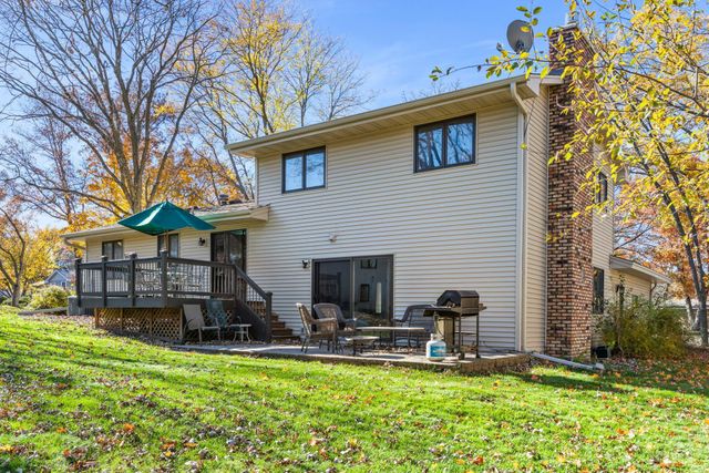 11711 Evergreen Circle NW, Coon Rapids, MN 55448