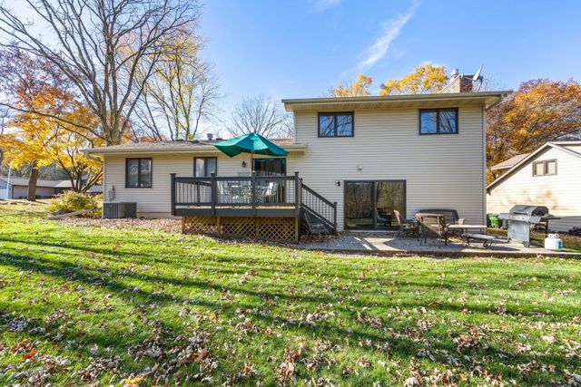 11711 Evergreen Circle NW, Coon Rapids, MN 55448