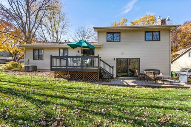 11711 Evergreen Circle NW, Coon Rapids, MN 55448