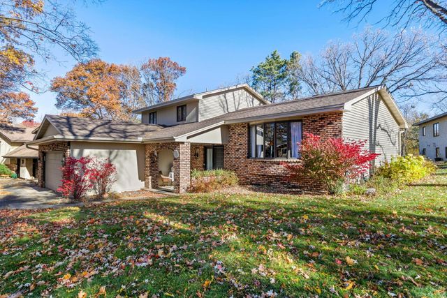 11711 Evergreen Circle NW, Coon Rapids, MN 55448