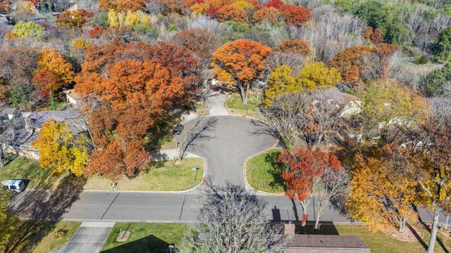 11711 Evergreen Circle NW, Coon Rapids, MN 55448