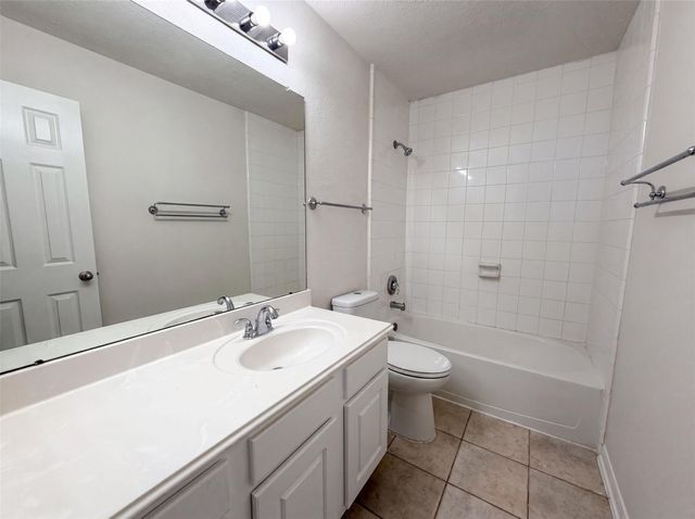 2127 Hannover Way, Spring, TX 77388