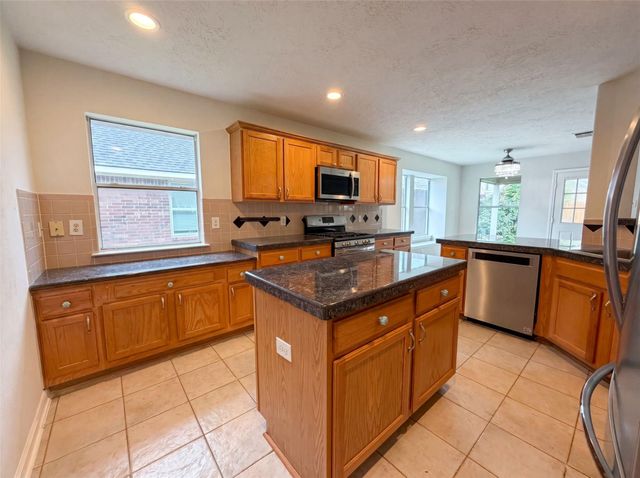 2127 Hannover Way, Spring, TX 77388