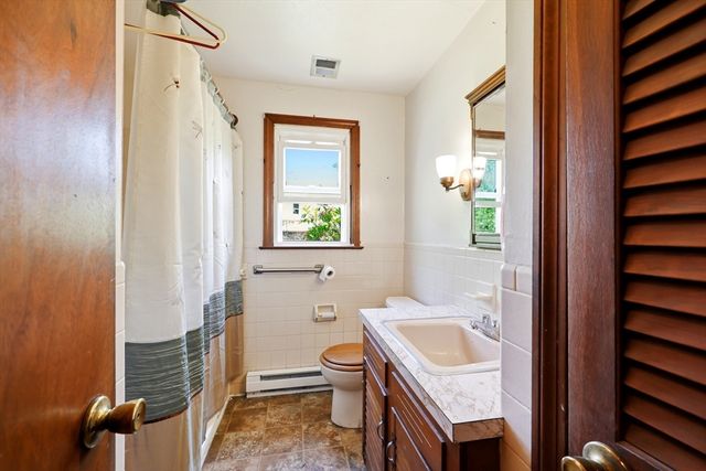 35 Lake Drive, Wilbraham, MA 01095