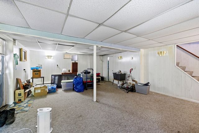 35 Lake Drive, Wilbraham, MA 01095