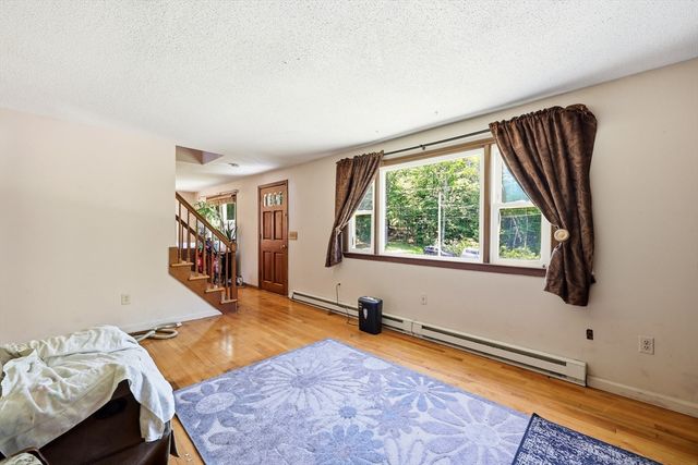 35 Lake Drive, Wilbraham, MA 01095