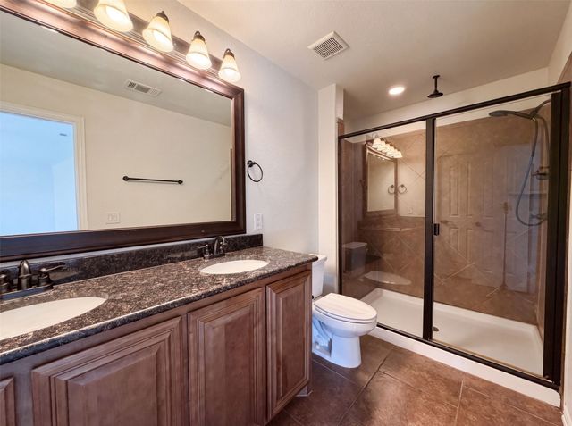 830 Graham Drive, Burleson, TX 76028