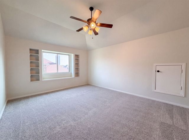 830 Graham Drive, Burleson, TX 76028