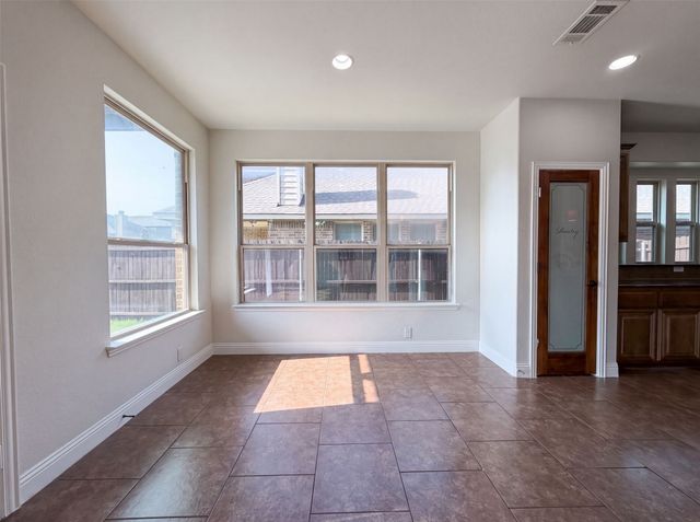 830 Graham Drive, Burleson, TX 76028