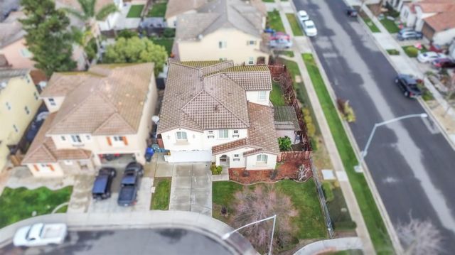 2449 Kaslin Dr, Modesto, CA 95355