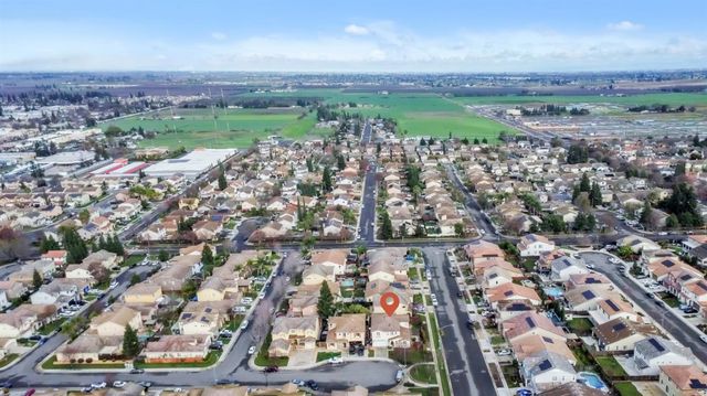 2449 Kaslin Dr, Modesto, CA 95355