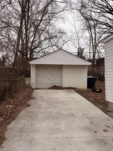 15891 Murray Hill Street, Detroit, MI 48227