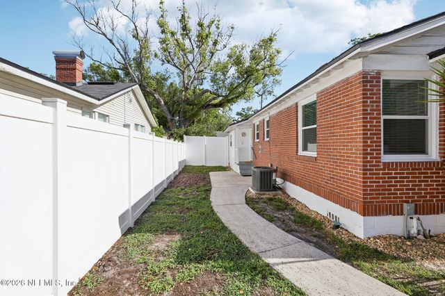 4802 POST Street, Jacksonville, FL 32205