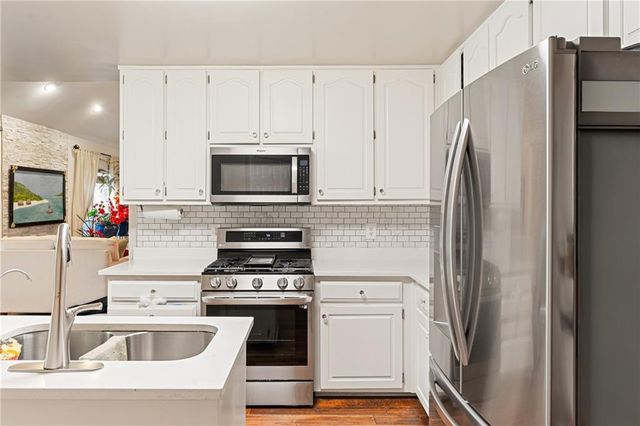 195 Galway Bend, Tyrone, GA 30290