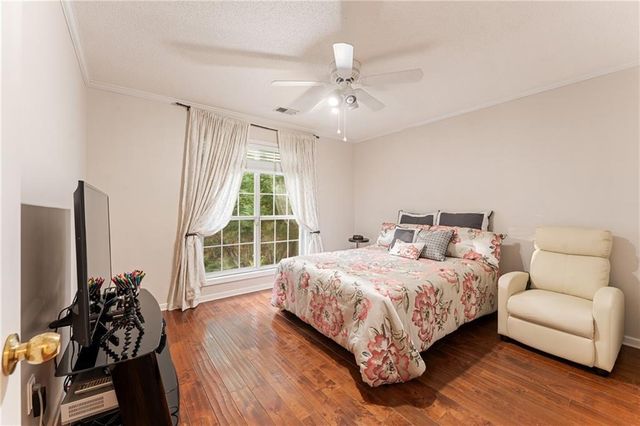 195 Galway Bend, Tyrone, GA 30290