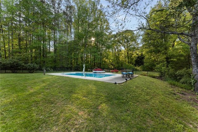 195 Galway Bend, Tyrone, GA 30290