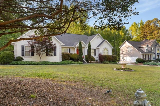 195 Galway Bend, Tyrone, GA 30290