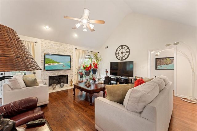 195 Galway Bend, Tyrone, GA 30290