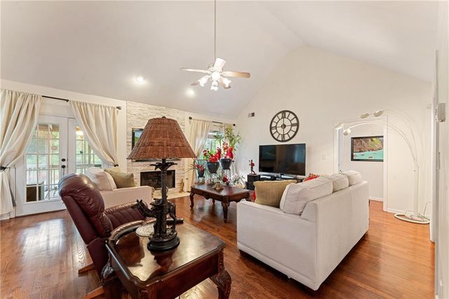 195 Galway Bend, Tyrone, GA 30290