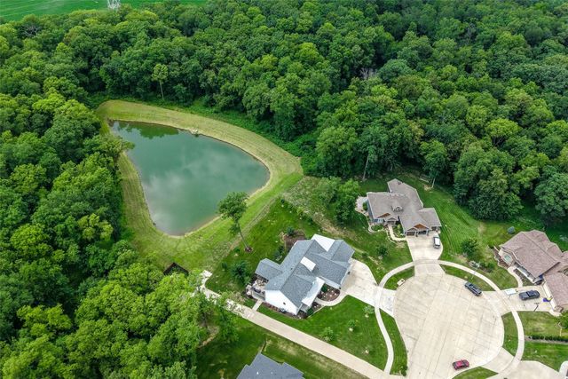 711 Owen Ct, Tiffin, IA 52340
