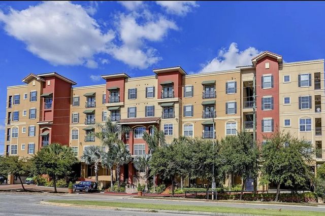 1711 Old Spanish Trail 127, Houston, TX 77054