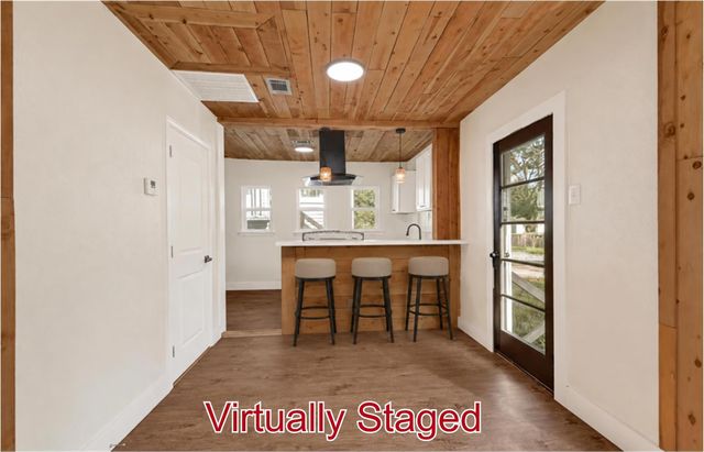 302 S 72nd Street, Houston, TX 77011