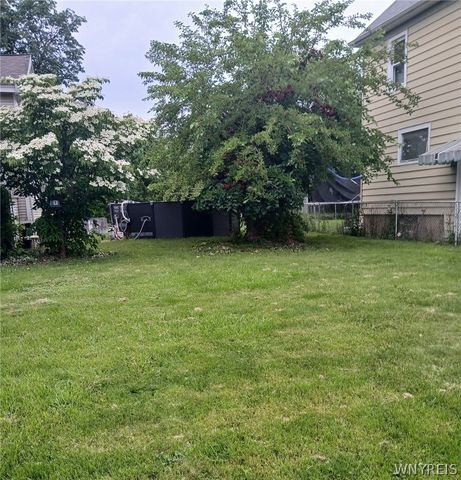 454 18th Street, Niagara Falls, NY 14303