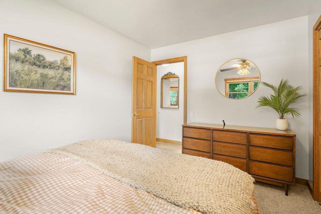 1205 Wexford Drive, Waunakee, WI 53597