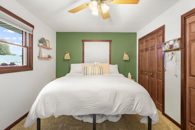 1205 Wexford Drive, Waunakee, WI 53597
