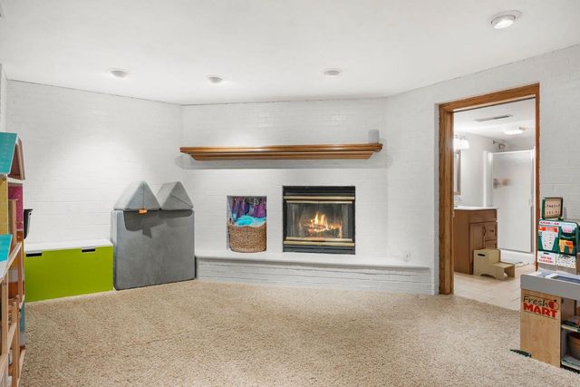 1205 Wexford Drive, Waunakee, WI 53597