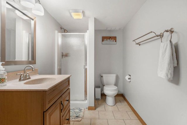 1205 Wexford Drive, Waunakee, WI 53597