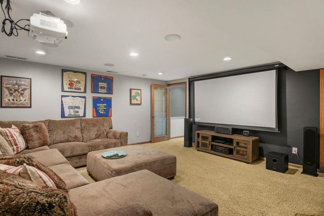 1205 Wexford Drive, Waunakee, WI 53597