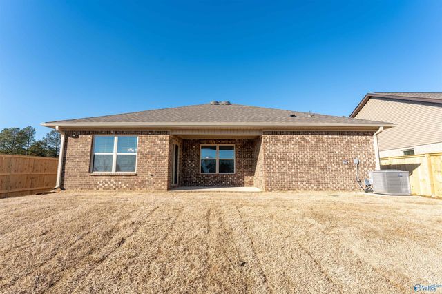 102 Waltrip Drive, Owens Cross Roads, AL 35763