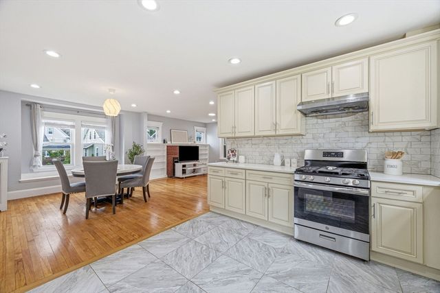 3 Florence St, Quincy, MA 02170