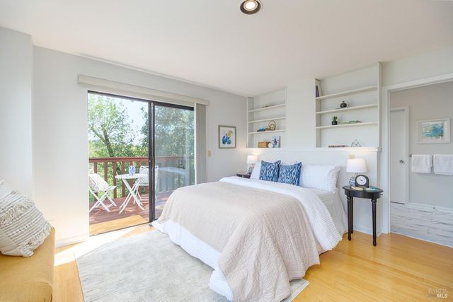 27 OAKWOOD Ct, San Anselmo, CA 94960