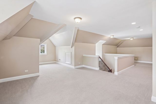 639 N Wright Street, Naperville, IL 60563