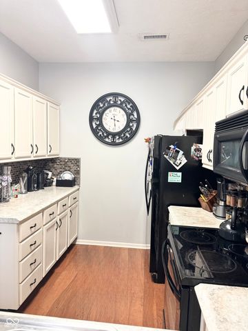 5417 Nighthawk Drive, Indianapolis, IN 46254