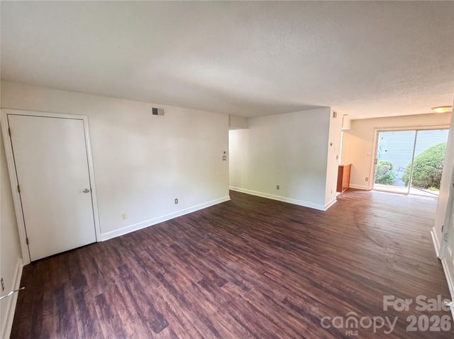 2020 Stoney Point Lane, Charlotte, NC 28210