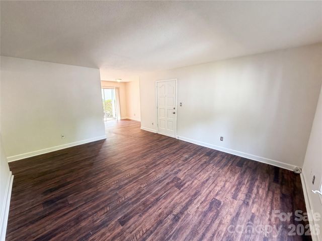 2020 Stoney Point Lane, Charlotte, NC 28210