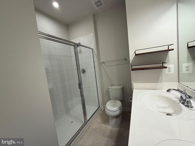 505 ROLLING VALLEY DR, Fredericksburg, VA 22405