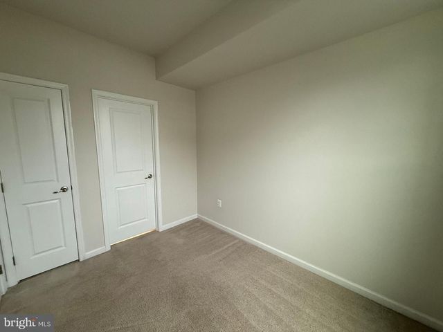 505 ROLLING VALLEY DR, Fredericksburg, VA 22405