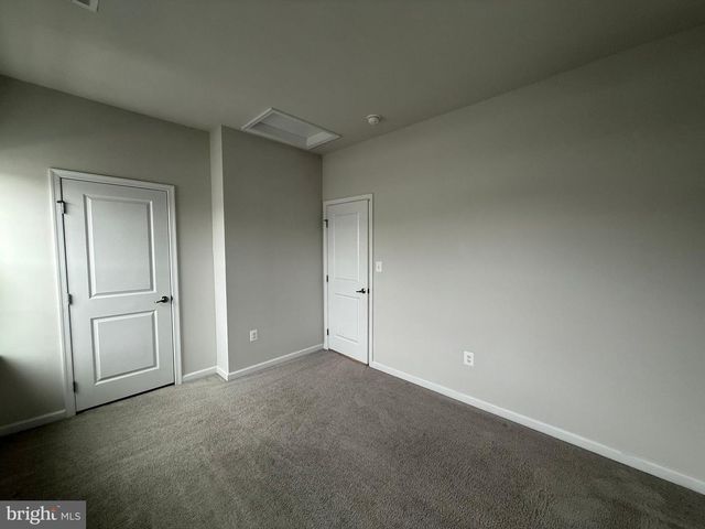 505 ROLLING VALLEY DR, Fredericksburg, VA 22405