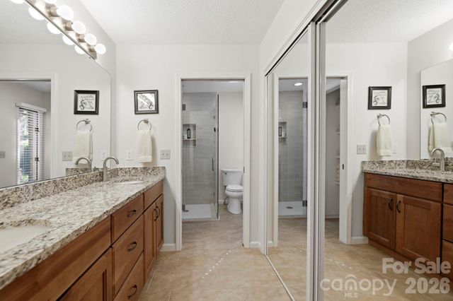 3509 Mountain Top Way, Hendersonville, NC 28739