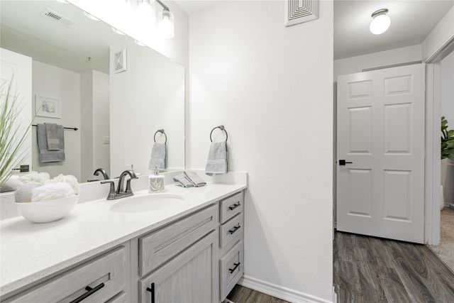 1600 N 9th Street A1R, Midlothian, TX 76065