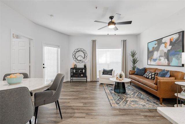1600 N 9th Street A1R, Midlothian, TX 76065