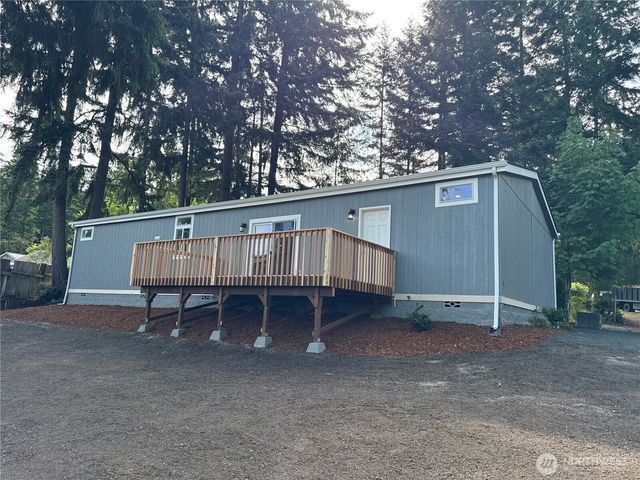 31 NE Sail Loft Court, Belfair, WA 98528