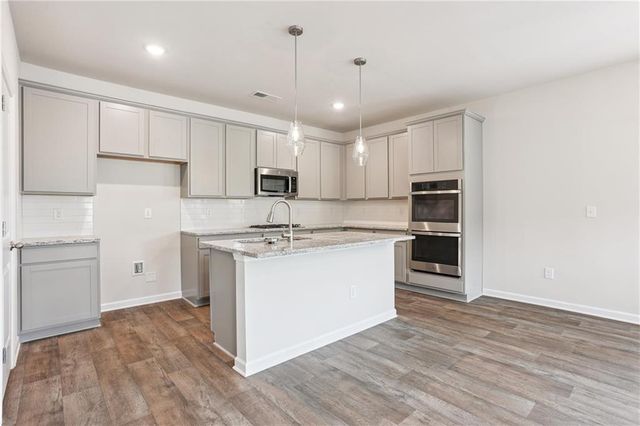 163 Orwell Drive, Social Circle, GA 30025