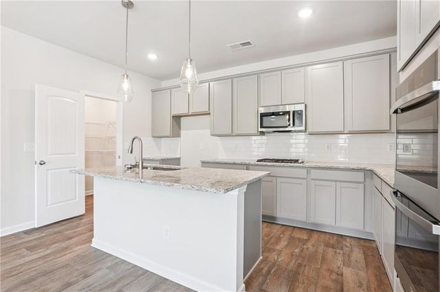 163 Orwell Drive, Social Circle, GA 30025