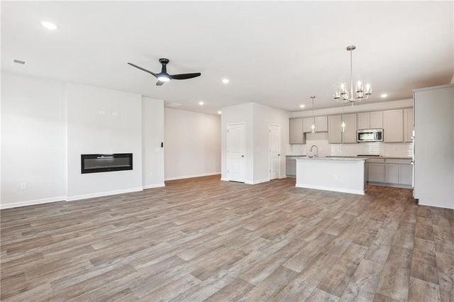 163 Orwell Drive, Social Circle, GA 30025